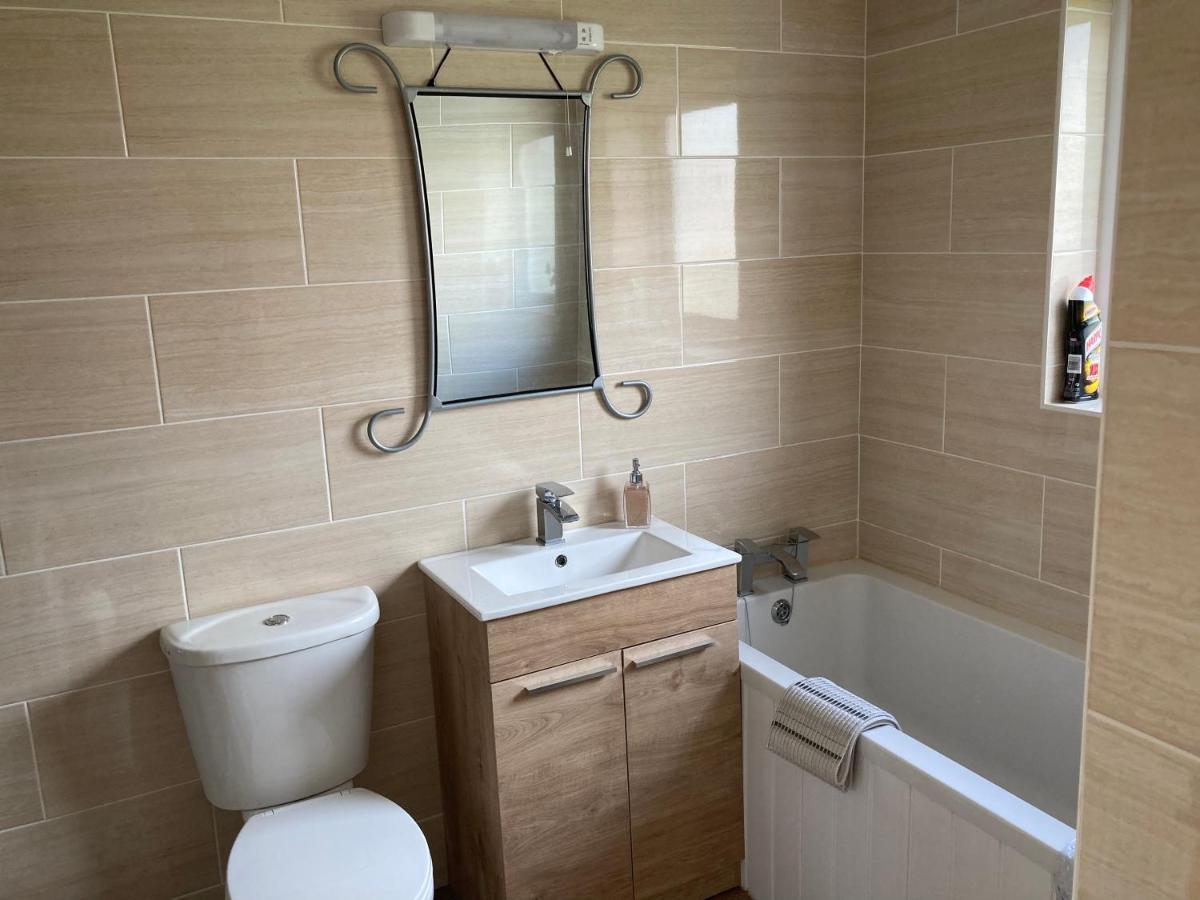Enniskillen House Екстер'єр фото